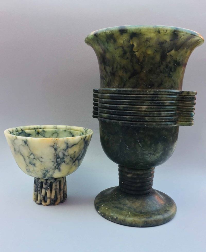 Due vasi in alabastro, anni'30  - Asta Antico e Moderno: 290 lotti da un affidamento privato | Cambi Time - Cambi Casa d'Aste