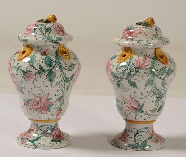 Coppia di vasi con coperchio, Albisola, XX secolo