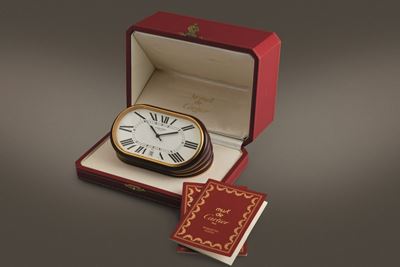 Cartier - Pendoletta da Scrivania Concours Anni '80 al Quarzo in Ottone Dorato e Smaltato