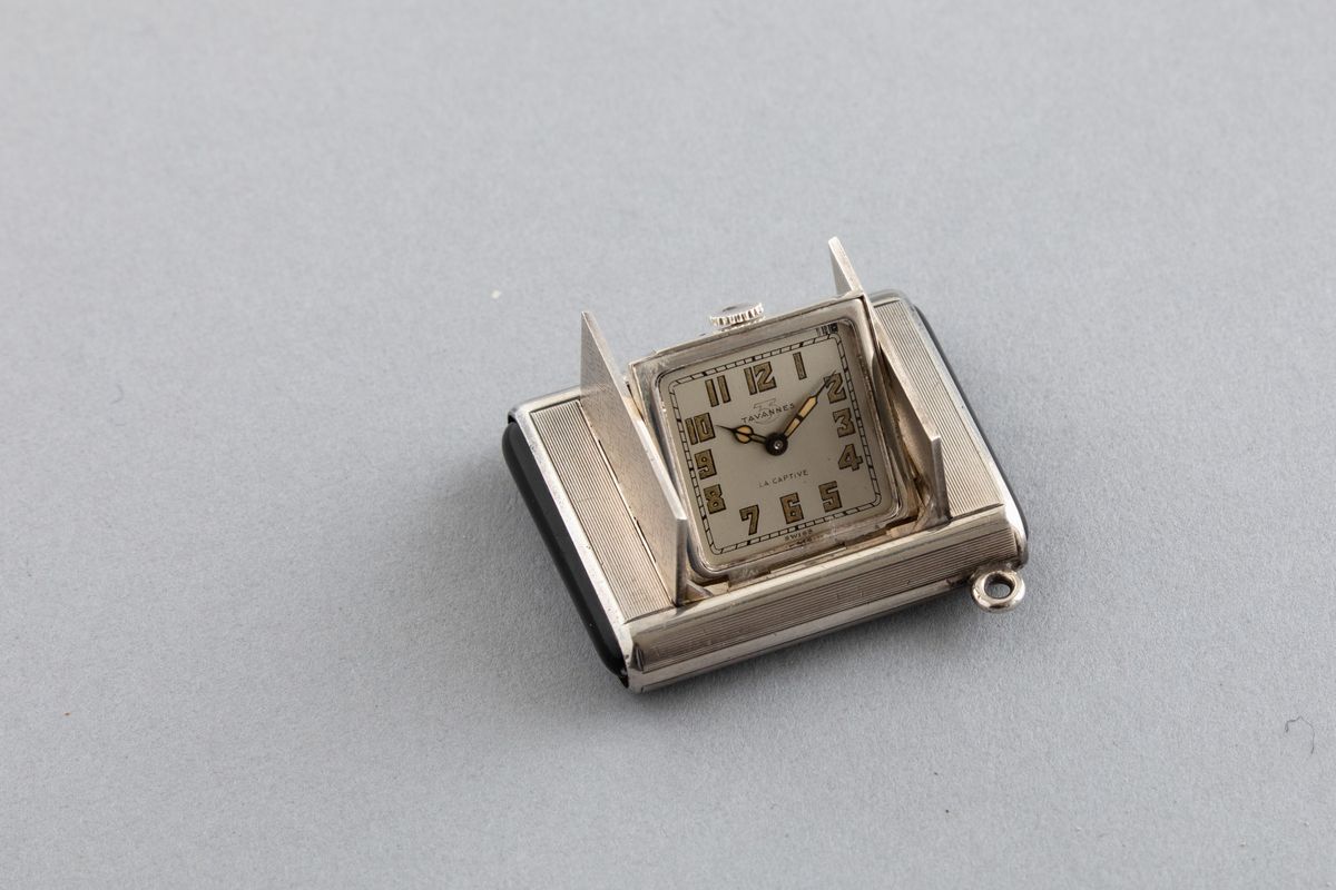 Tavannes - la Captive Orologio da Viaggio a Carica Manuale in Argento 925 con Numeri Arabi e Lanc...