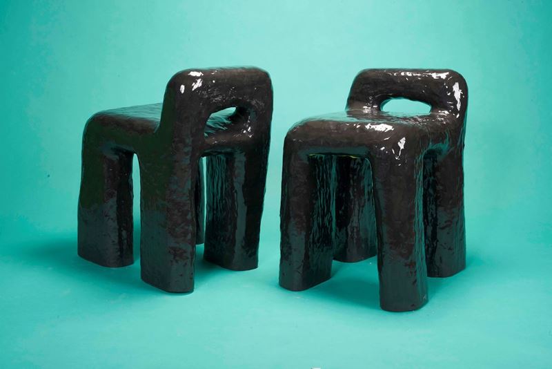 Diego Faivre : Set of 2 Big black chairs made in 1387 minutes  (2021)  - Auction CTMP Design - Cambi Casa d'Aste