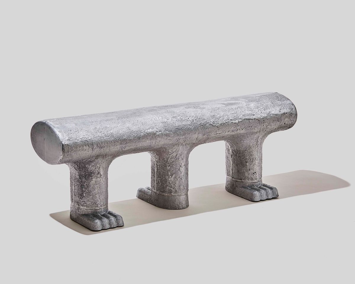 Studio Hak For F R a C a S Gallery - Paw Bench