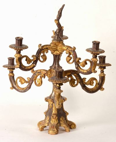 Candelabro a Sei Luci in Legno Intagliato e Dorato. XIX Secolo