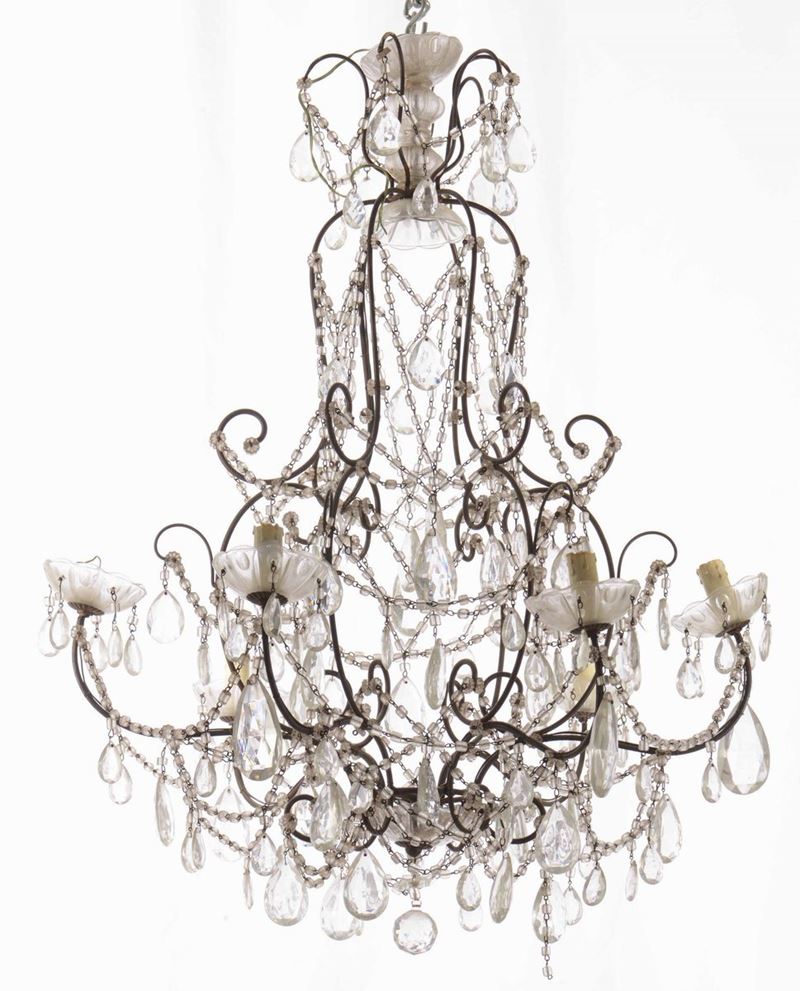 Lampadario in metallo a sei luci con pendenti in vetro, XX secolo  - Asta Una Proprietà Lombarda | Cambi Time - Cambi Casa d'Aste