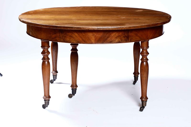 Tavolo allungabile lastronato in piuma di mogano. XIX secolo  - Auction Antique September | Cambi Time - Cambi Casa d'Aste