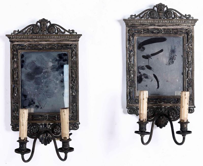 Coppia di ventole a due luci in legno e lamina d'argento (?)  - Auction Fine Art January | Cambi Time - I - Cambi Casa d'Aste