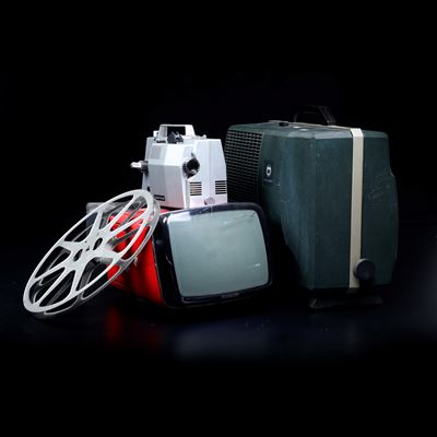 Televisori Anni’50 Brionvega e Due Proiettori Microtecnica e ?