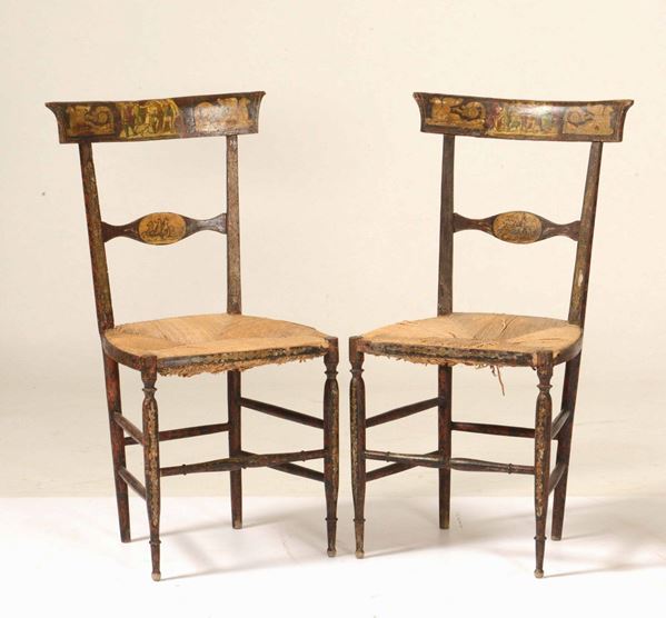 Coppia di sedie in legno laccato a scene mitologiche, Veneto fine XVIII secolo