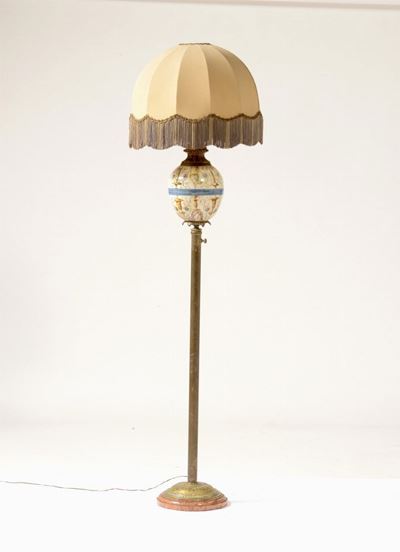 Lampada da Terra in Metallo Dorato e Porcellana