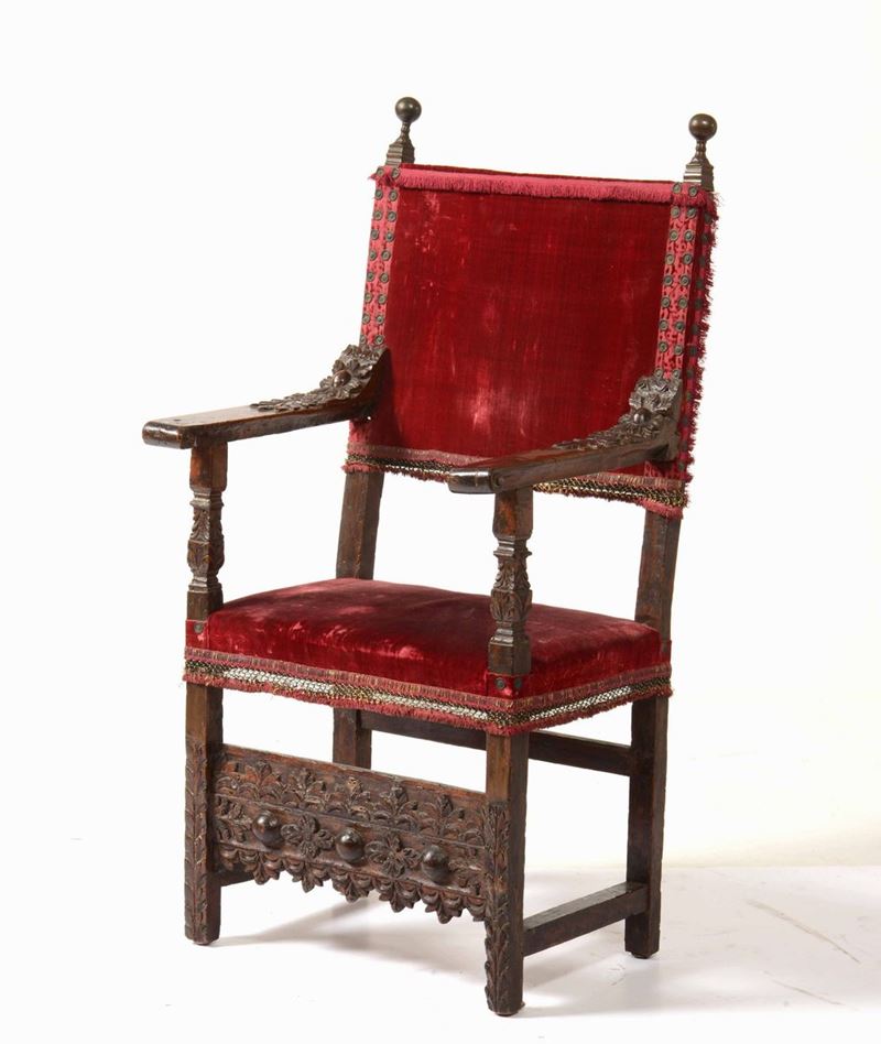 Poltrona in legno intagliato, XVII secolo  - Asta Una Proprietà Lombarda | Cambi Time - Cambi Casa d'Aste