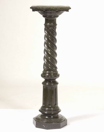 Colonna in Marmo Verde con Fusto a Torchon