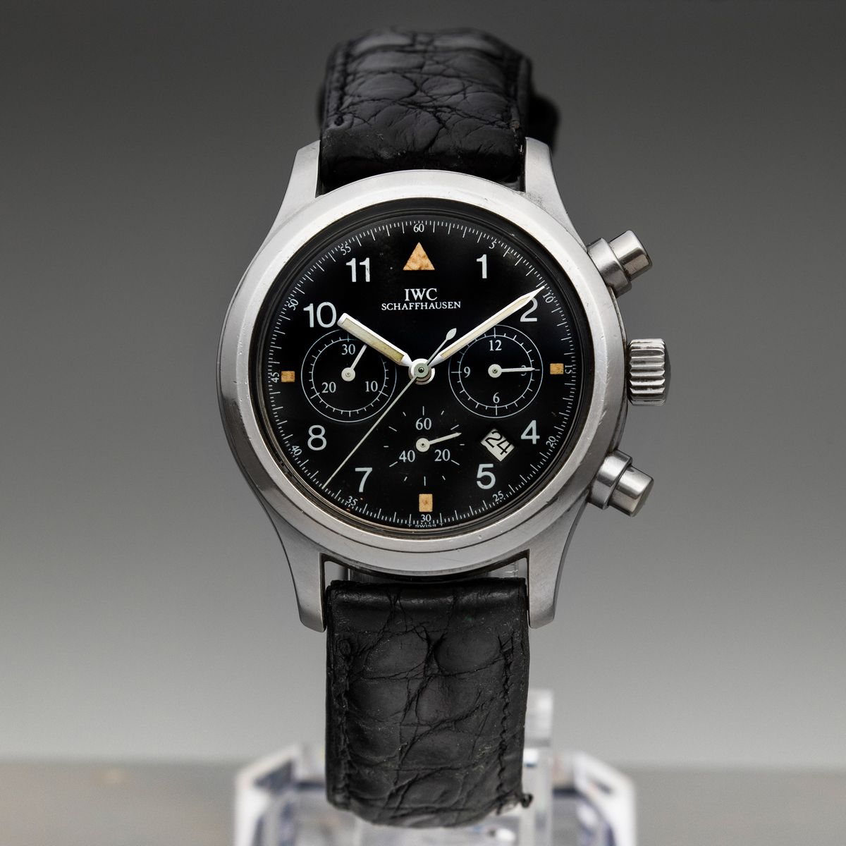 Iwc - Der Fliegercronograph, Cronografo con Datario in Acciaio con Indici al Trizio e Movimento a...