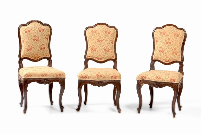 Tre sedie Luigi Filippo in legno intagliato  - Asta Antiquariato Settembre | Cambi Time - Cambi Casa d'Aste