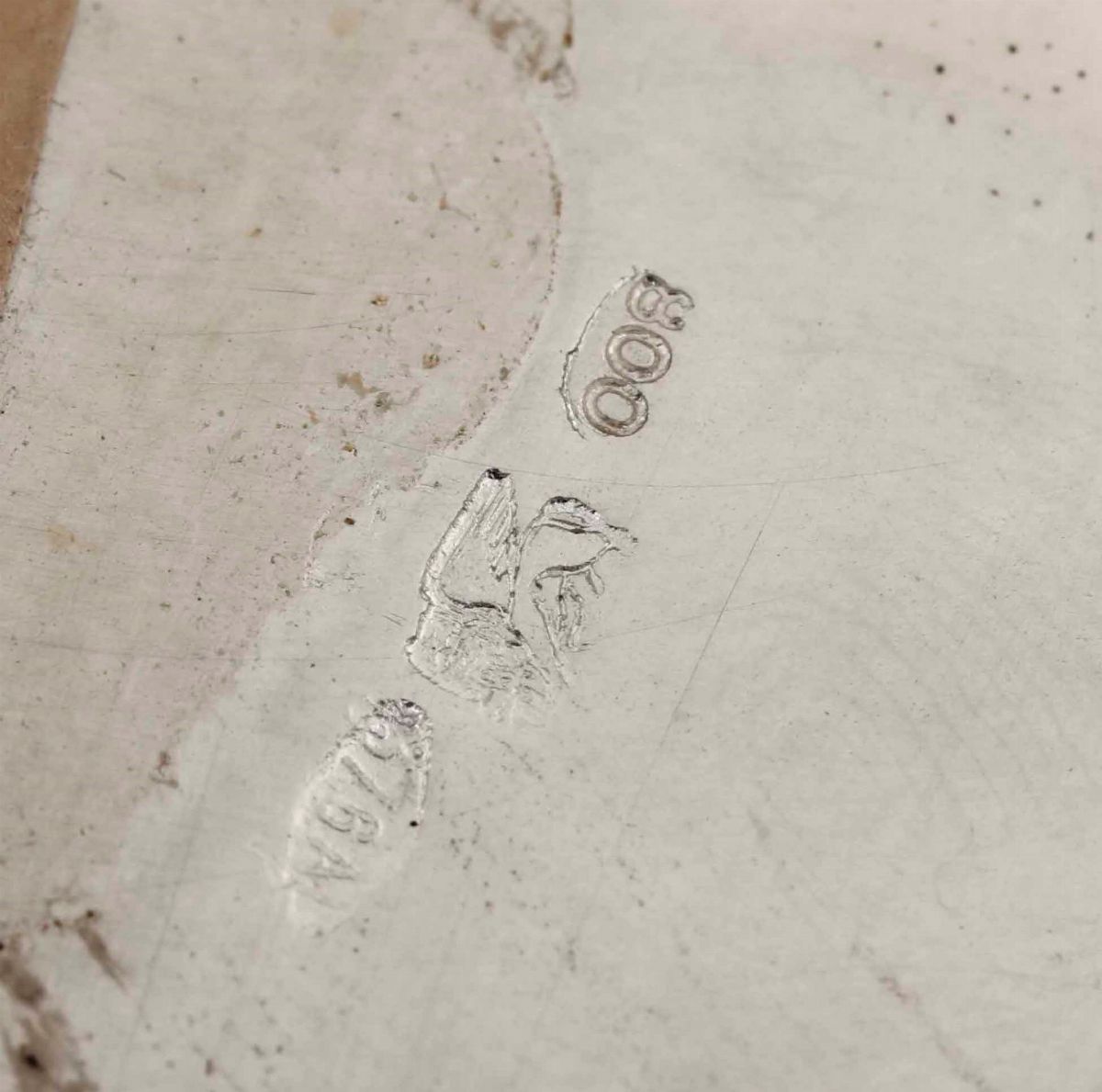 Caffettiera in Argento. Argenteria Italiana del XX Secolo. Argentiere Peruggia & C., Alessandria