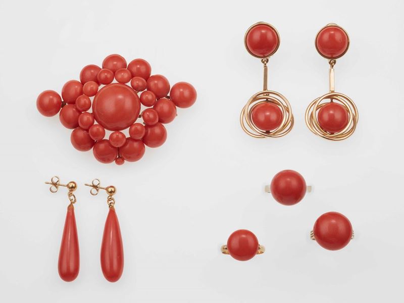 Group of coral and gold jewels  - Auction Fine Jewels - Cambi Casa d'Aste