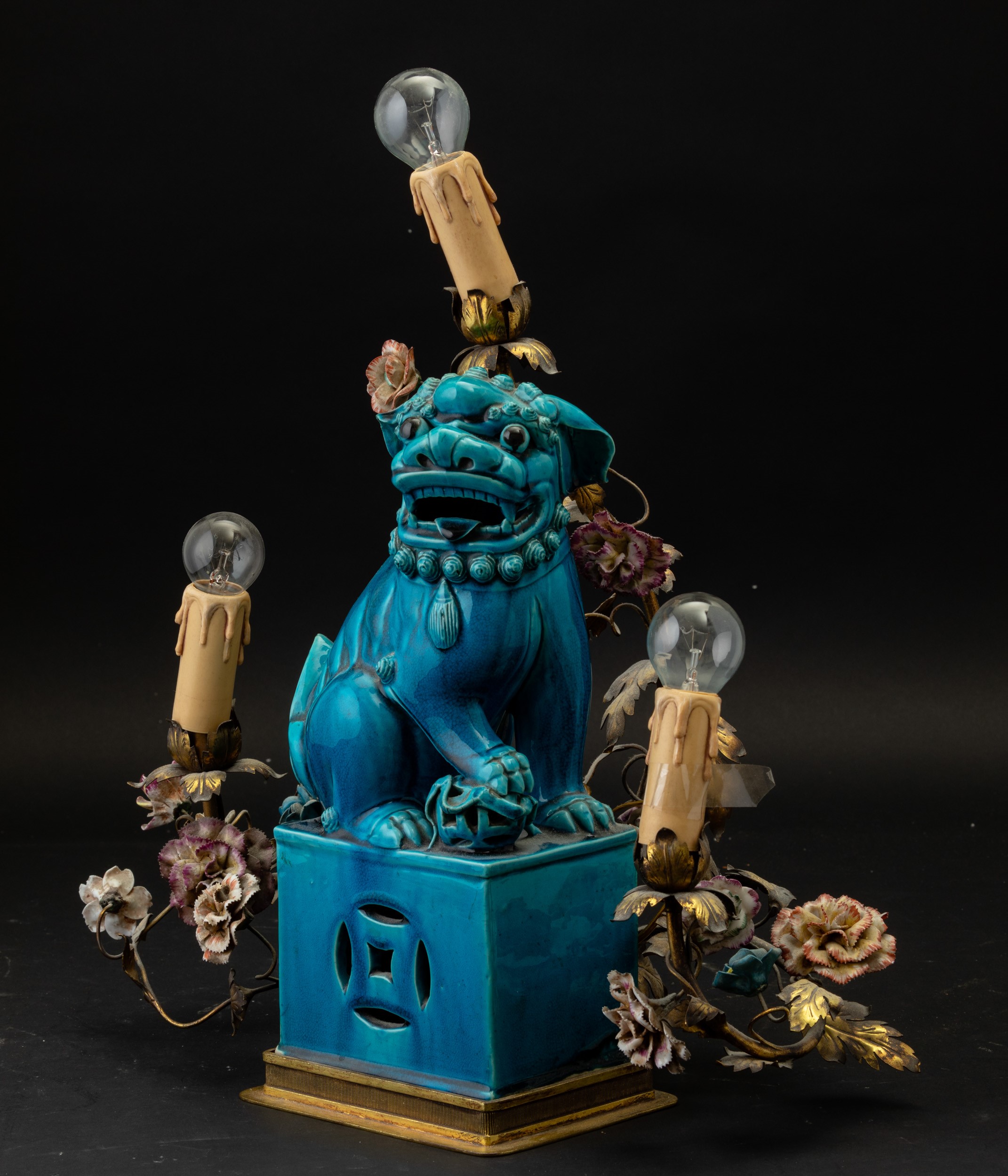 Figura di Cane di Pho in Terracotta Invetriata Color Turchese, Cina, Dinastia Qing, XIX Secolo
