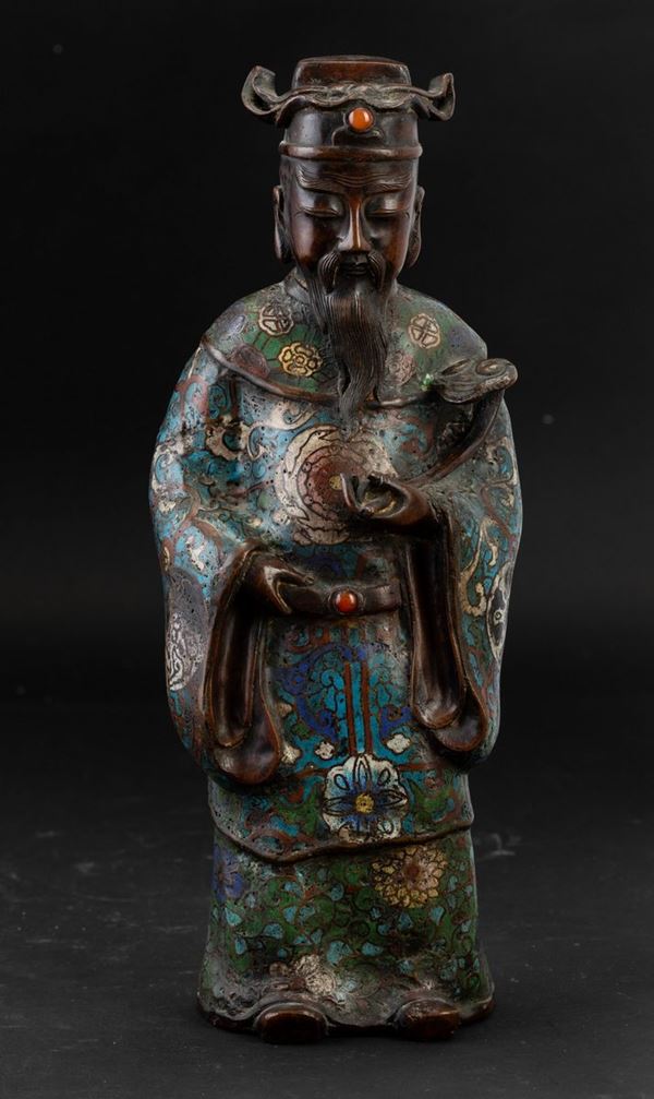 Figura di saggio con Ruyi a smalti cloisonnè e innesti in pietre dure, Giappone, periodo Meiji (1868-1912)