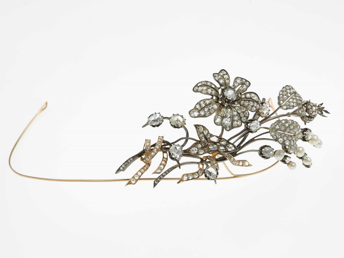 Piccola Tiara con Diamanti di Vecchio Taglio