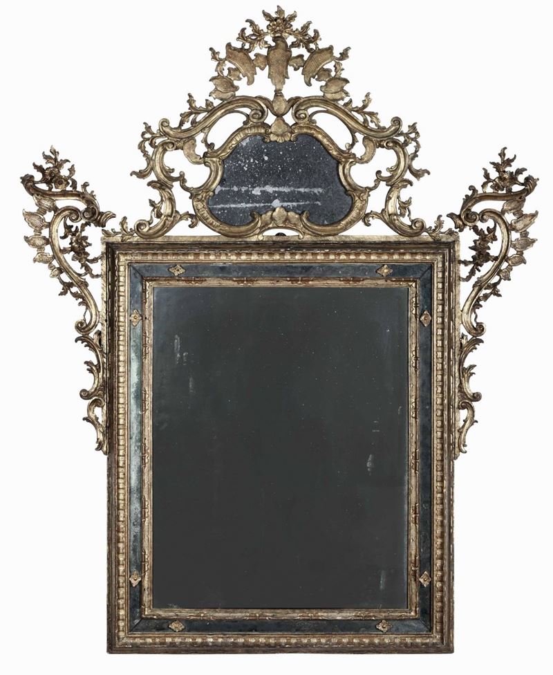 Specchiera in legno intagliato e dorato. Piemonte XVIII secolo  - Auction Italian Mansions - Cambi Casa d'Aste