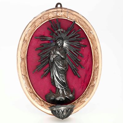 Acquasantiera in Lamina D'argento Raffigurante la Vergine Immacolata. Genova Punzoni della Torret...
