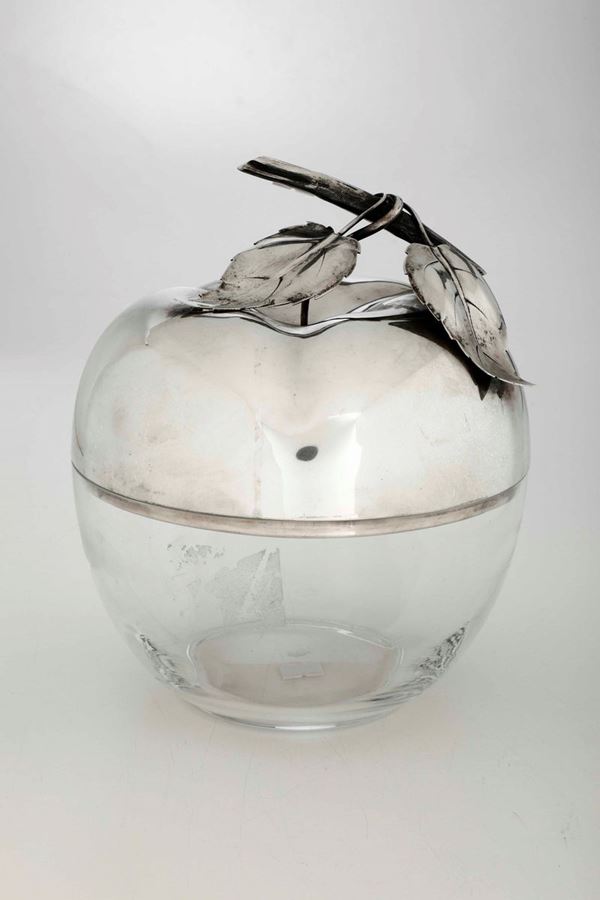 Boule a foggia di mela in vetro e argento. Manifattura artistica italiana del XX secolo.  Argentiere Cesa, Alessandria
