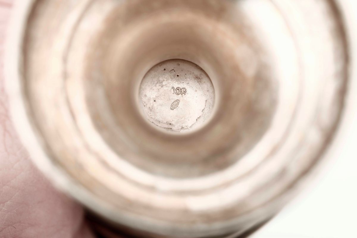 Colino e Portauovo in Argento. Argenteria Italiana del XX Secolo, Alessandria