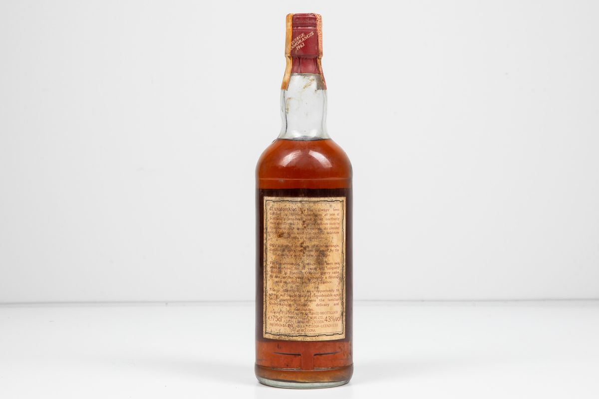 The Glenmorangie, Pure Old Highland Malt Whisky 22 Years Old