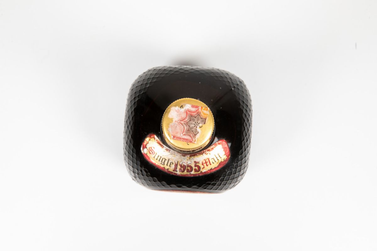 Hause Of Peers, Scotch Single Malt Whisky 25 Years Old