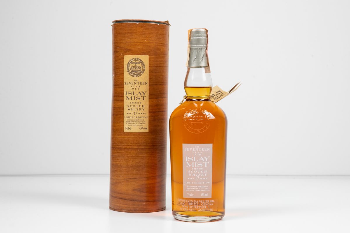 Macduff International, Islay Mist Scotch Whisky 17 Years Old Limited Edition