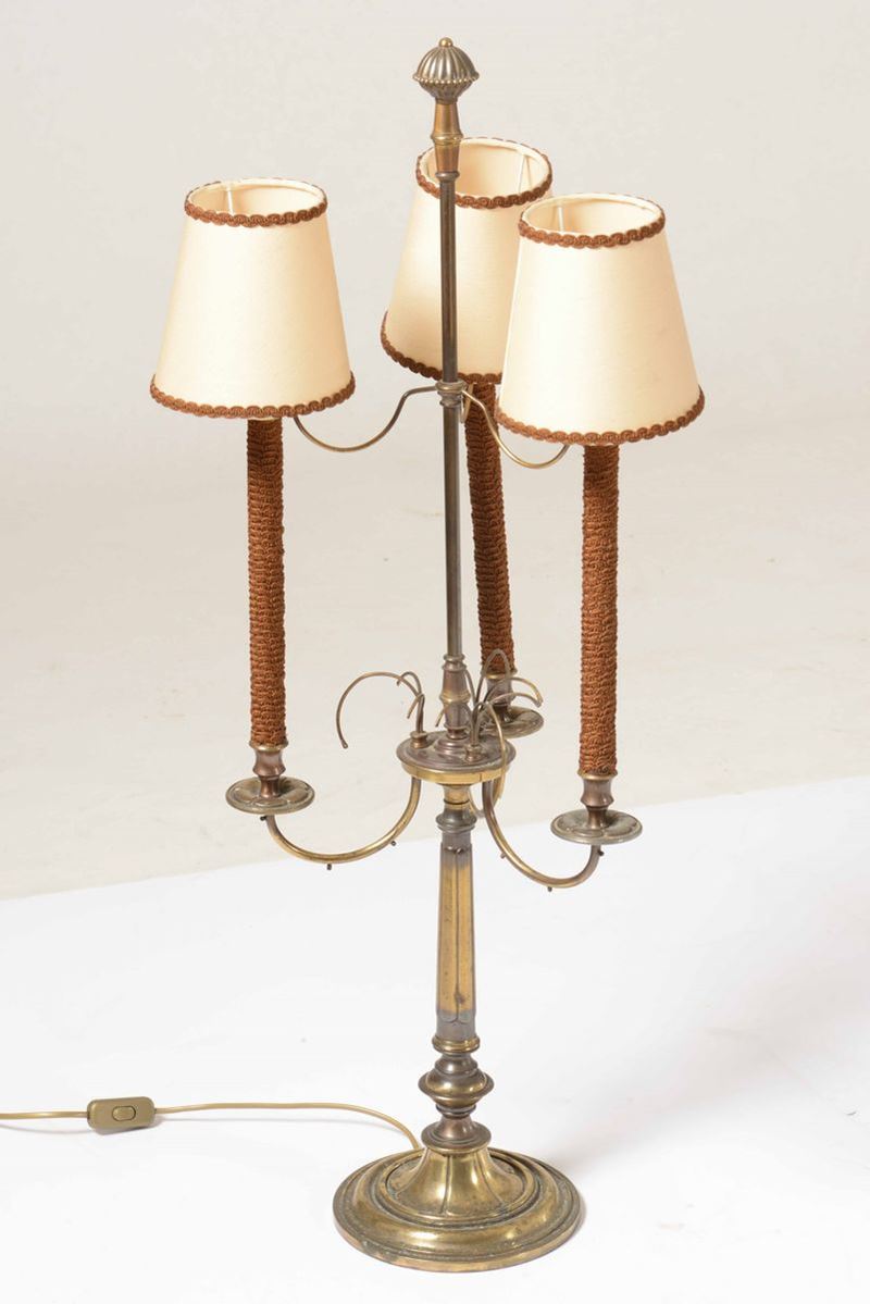 Candeliere montato a lampada a 3 luci  - Asta Antiquariato Gennaio | Cambi Time - Cambi Casa d'Aste