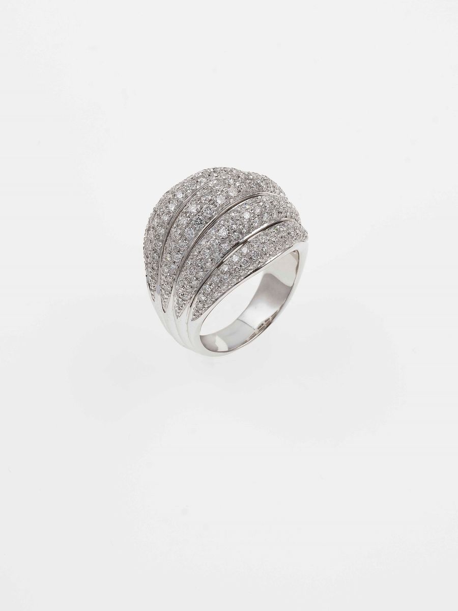 Damiani. Anello con Pavé di Diamanti