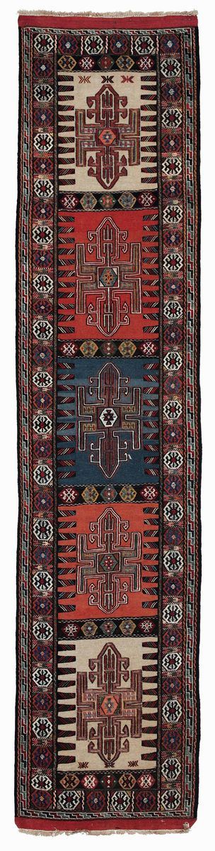 Rara passatoia sud Persia, Sofreh inizio XX secolo  - Auction Antique Carpets - Cambi Casa d'Aste