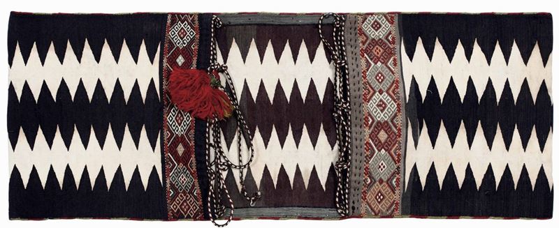 Sacca Shasavan, Caucaso inizio XX secolo  - Auction Antique Carpets - Cambi Casa d'Aste