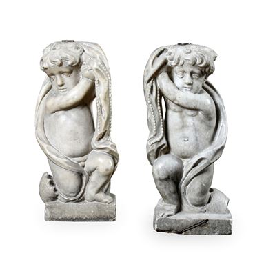 Coppia di Putti Genuflessi. Arte Barocca Italiana del XVII Secolo