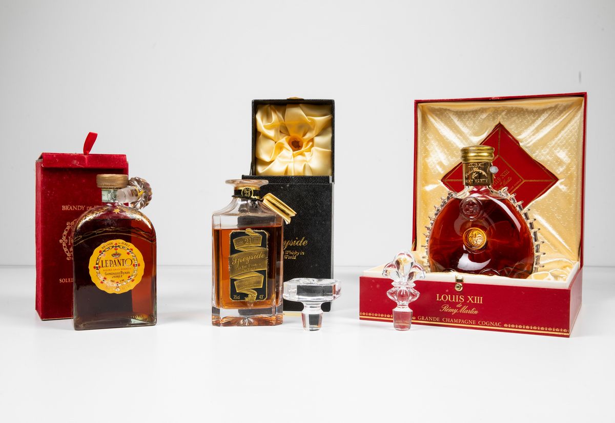 Remy Martin, Cognac Louis Xiiilepanto, Brandy De Jerez Solera Gran Reservaspeyside, Whisky 21 Yea...