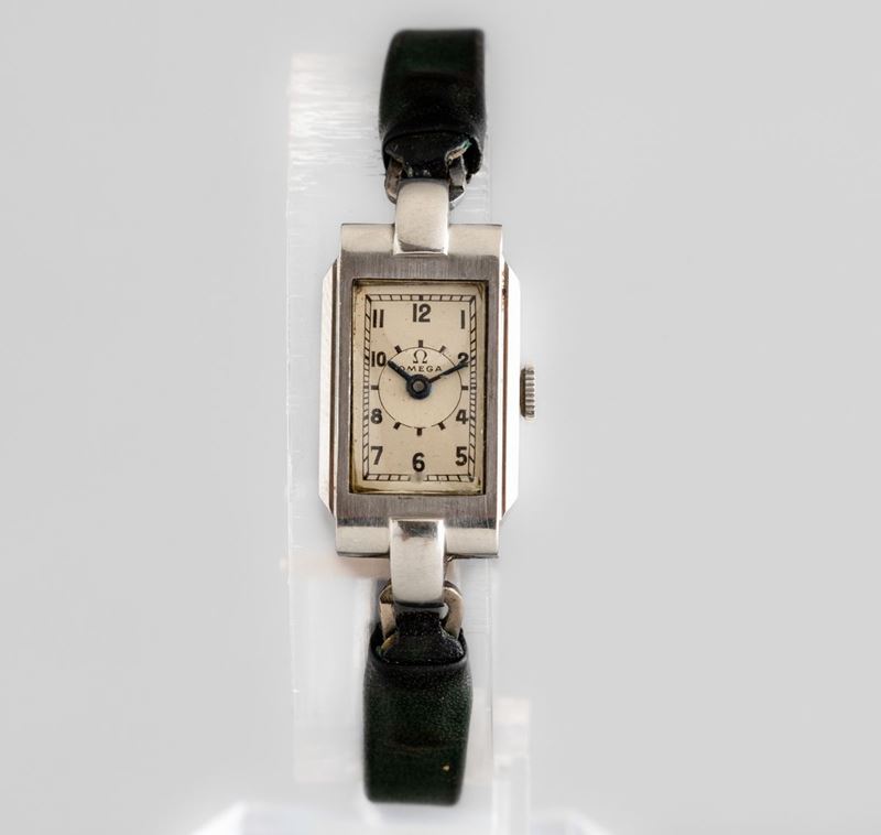 OMEGA - Orologio da donna in acciaio Art Decò con anse centrali e quadrante bitonale  - Auction Watches | Timed Auction - Cambi Casa d'Aste