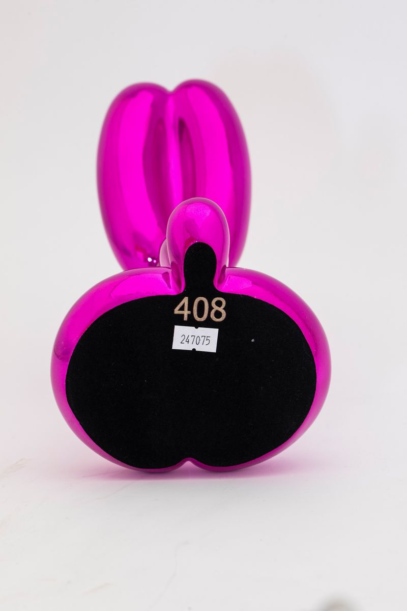 Balloon Rabbit (magenta)