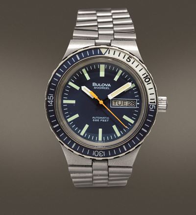 Bulova - Rarissimo Snorkel Quadrante Blu, in Acciaio con con Ghiera in Bachelite, Data e Giorno d...