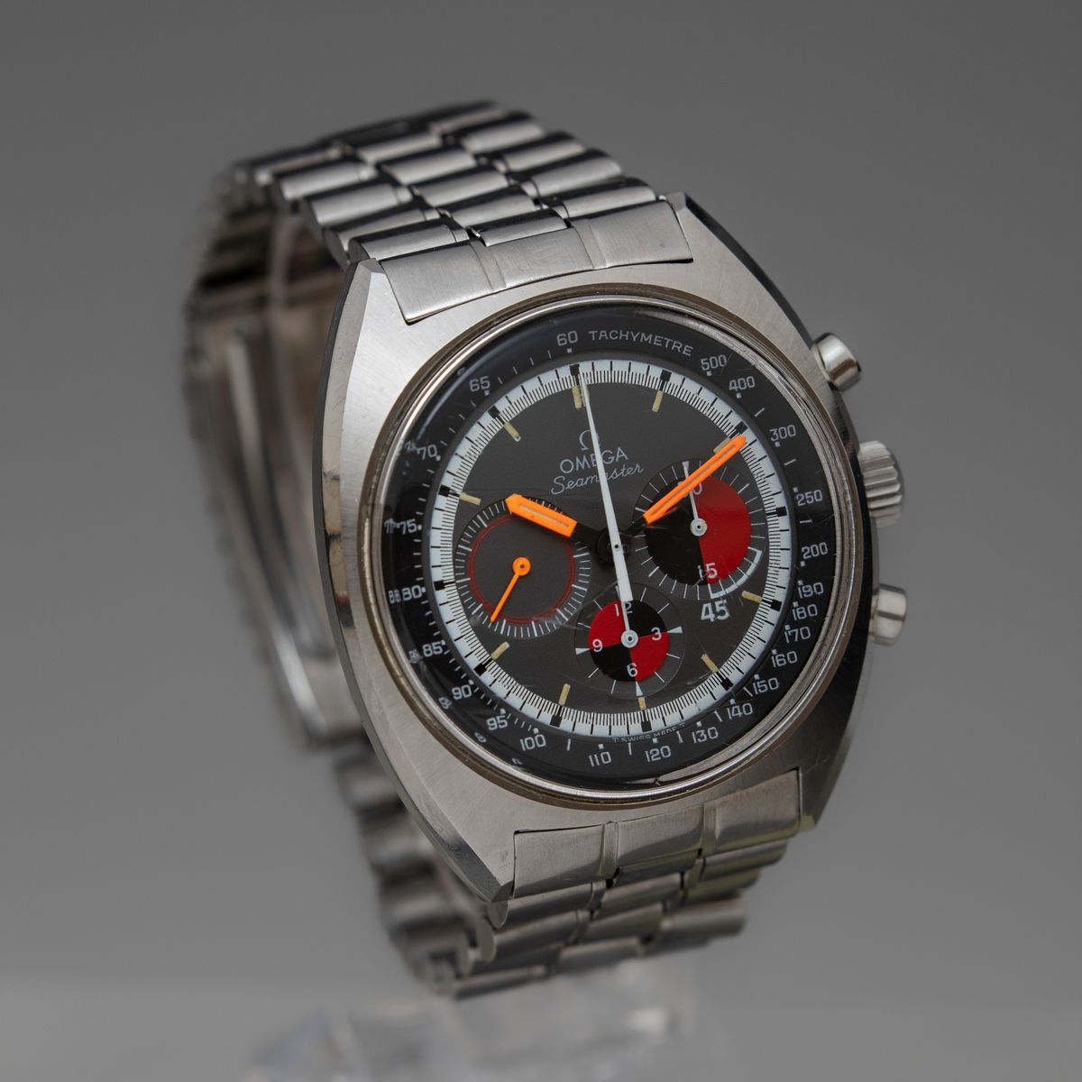 Omega - Seamaster Soccer Chronograph con Cassa Tonneau in Acciaio, Carica Manuale con Astuccio e ...
