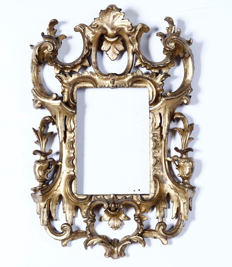 Cornice in legno intagliato e dorato. XVIII secolo  - Auction Antique Frames - Cambi Casa d'Aste