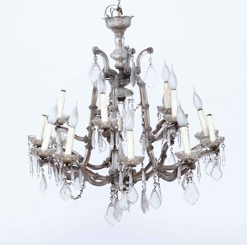 Lampadario umbertino a 12 fiamme con cristalli. XIX secolo  - Auction Italian Mansions - Cambi Casa d'Aste