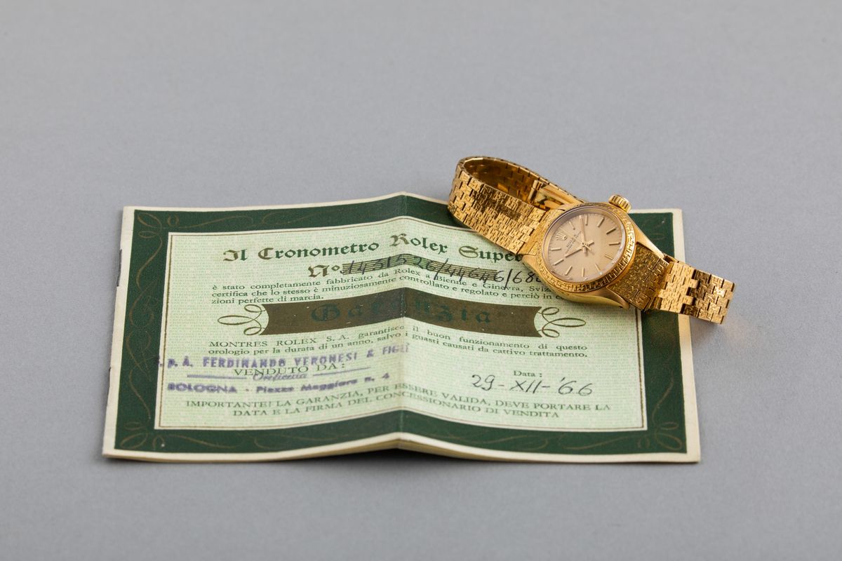Rolex - Raro Oyster Perpetual Ref 6802 Lady in Oro 18k con Quadrante Champagne, Bracciale a Magli...