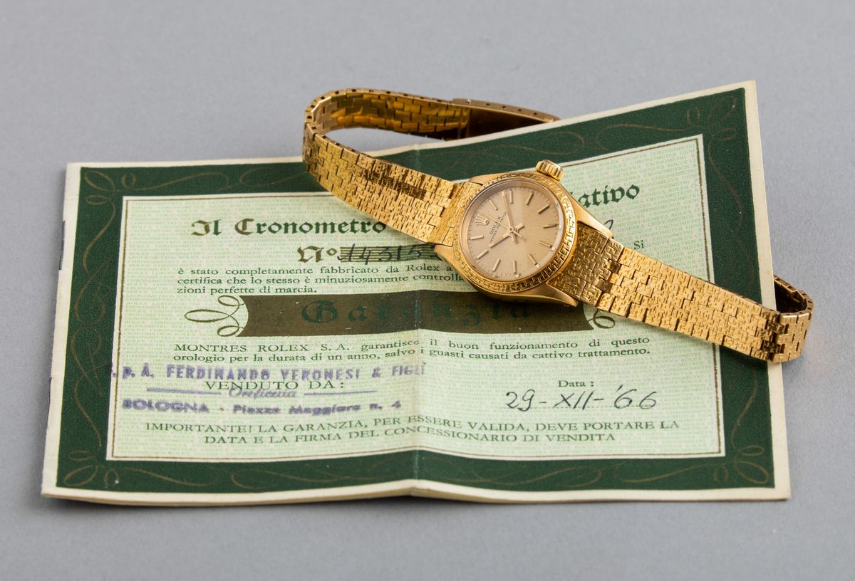 Rolex - Raro Oyster Perpetual Ref 6802 Lady in Oro 18k con Quadrante Champagne, Bracciale a Magli...