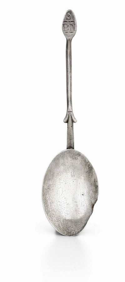 Piccolo Cucchiaio in Argento Fuso e Sbalzato Inciso, Genova Fine del XVII - Inizi del XVIII Secol...