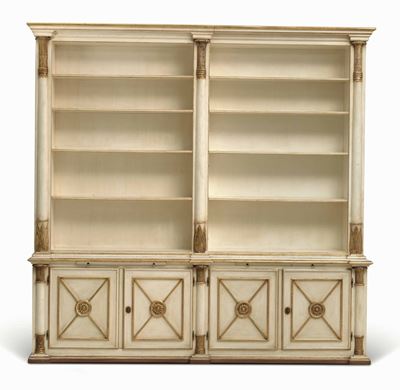 Libreria in Legno Intagliato, Laccato Bianco e Parzialmente Dorato. XX Secolo