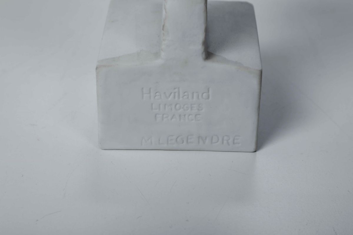 Scultura con Testa di Caprafrancia, Limoges, Manifattura Haviland, 1964 Circa Scultore: Maurice L...