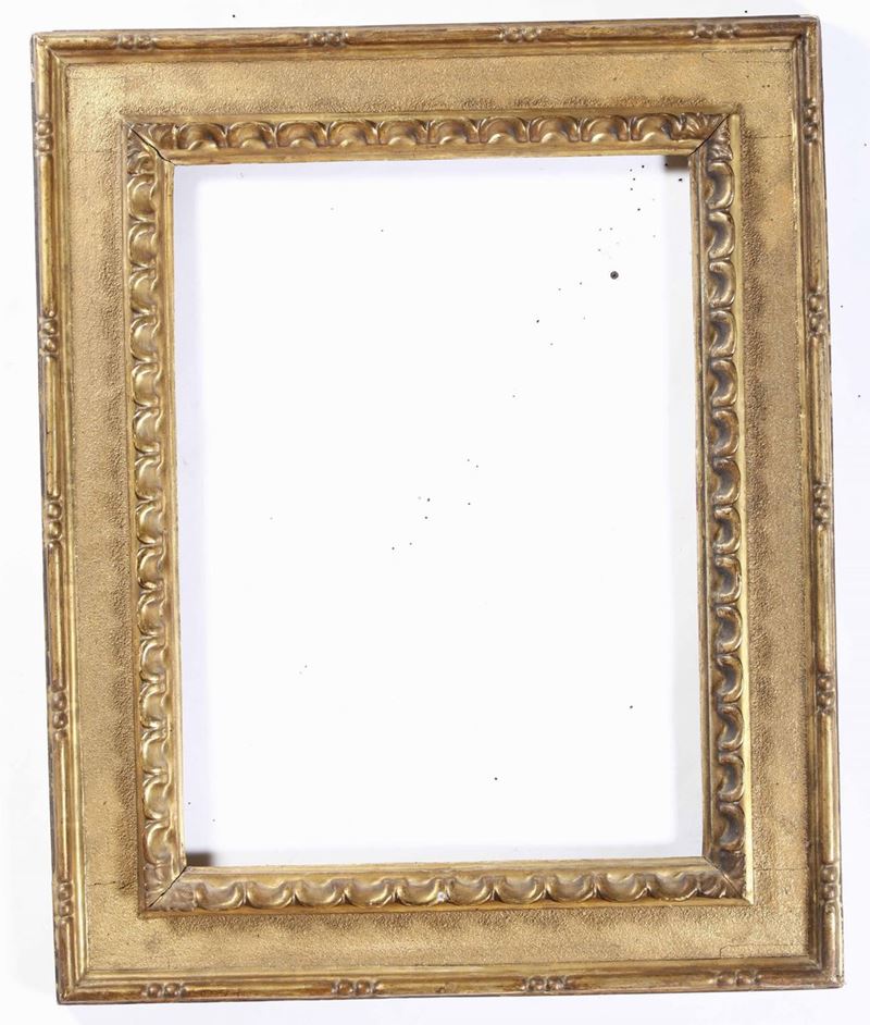 Cornice a cassetta in legno intagliato e dorato. Italia centrale XVIII secolo  - Auction Frames - Cambi Casa d'Aste