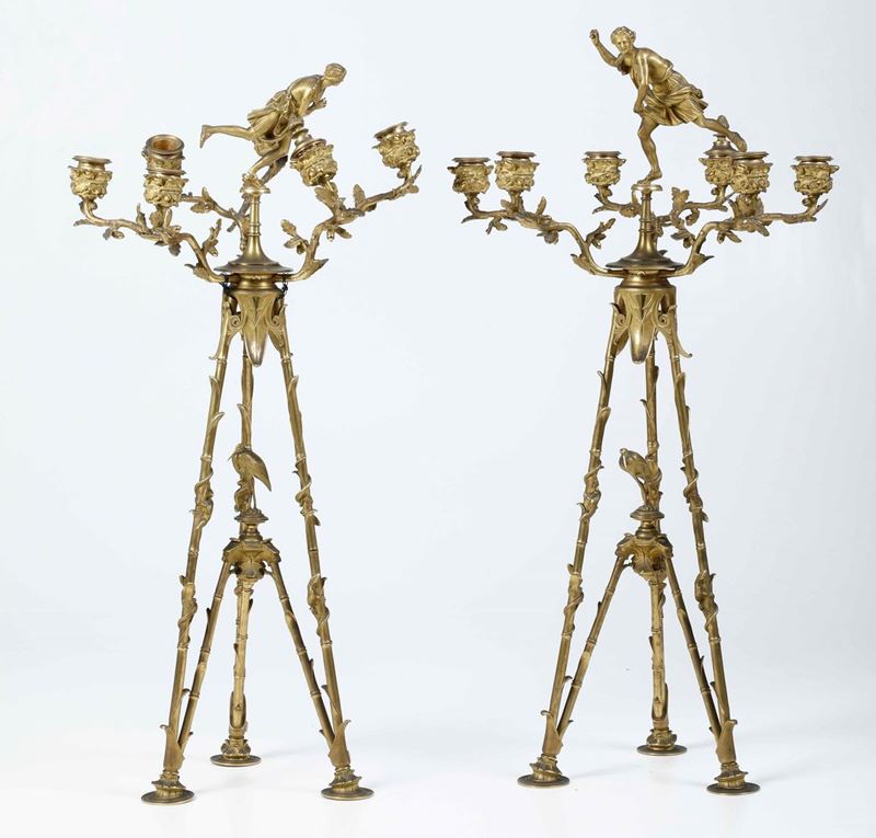 Coppia di candelabri tripodi in bronzo dorato, XX secolo  - Auction Fine Art February | Cambi Time - Cambi Casa d'Aste