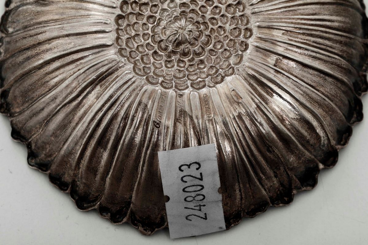 Sei Ciotole in Argento 925. Argenteria Artistica Italiana del XX Secolo. Argentiere Clementi Bolo...