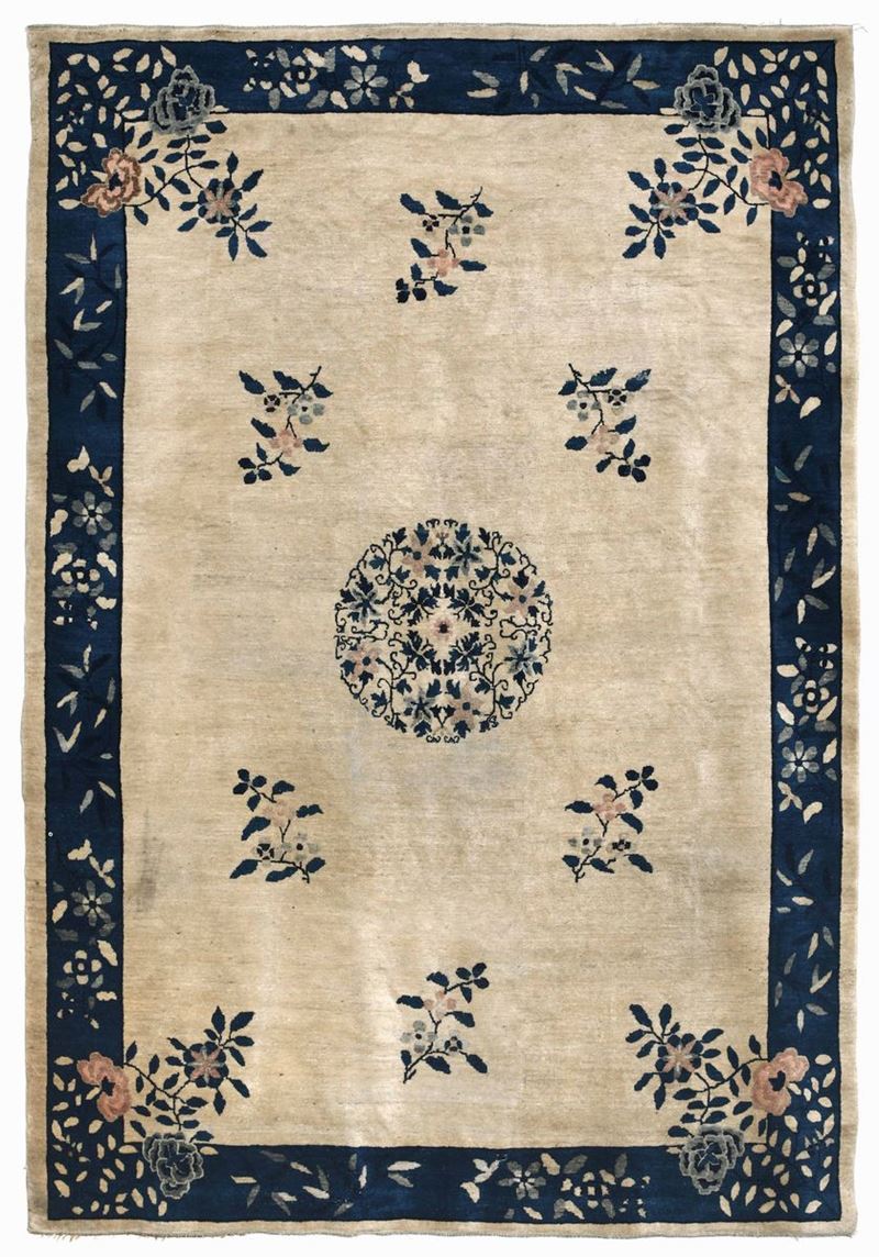 Tappeto Pechino, Cina fine XIX inizio XX secolo  - Auction Antique Carpets - Cambi Casa d'Aste
